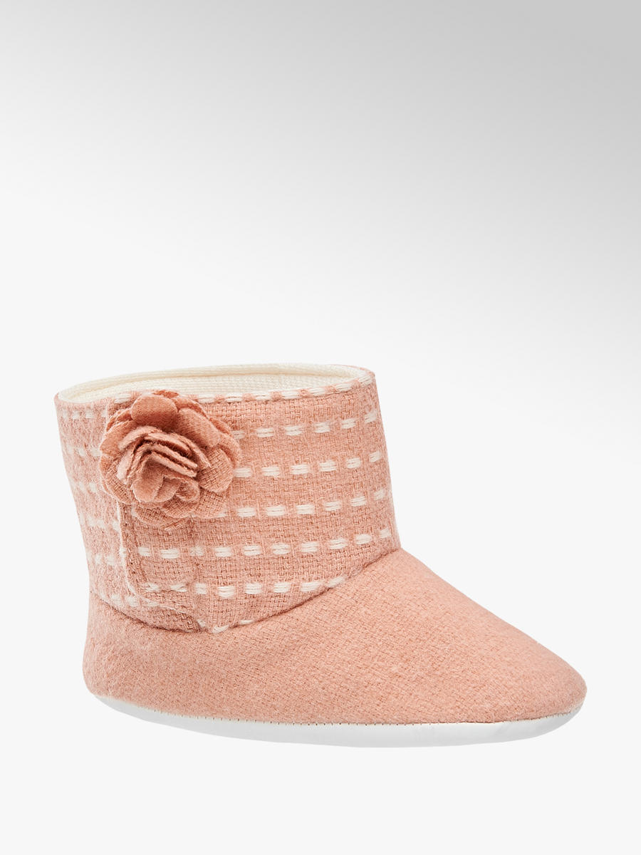 Deichmann’dan Panduf Ev Botu Modelleri Deichmann’dan Panduf Ev Botu Modelleri